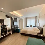 Hotel Solho 4*