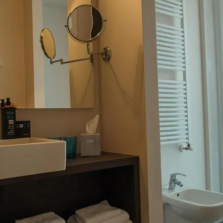 Solho Hotel