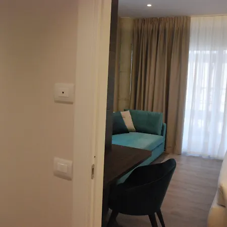 Solho 4* باردولينو