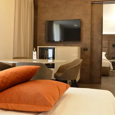 Hotell Solho 4*